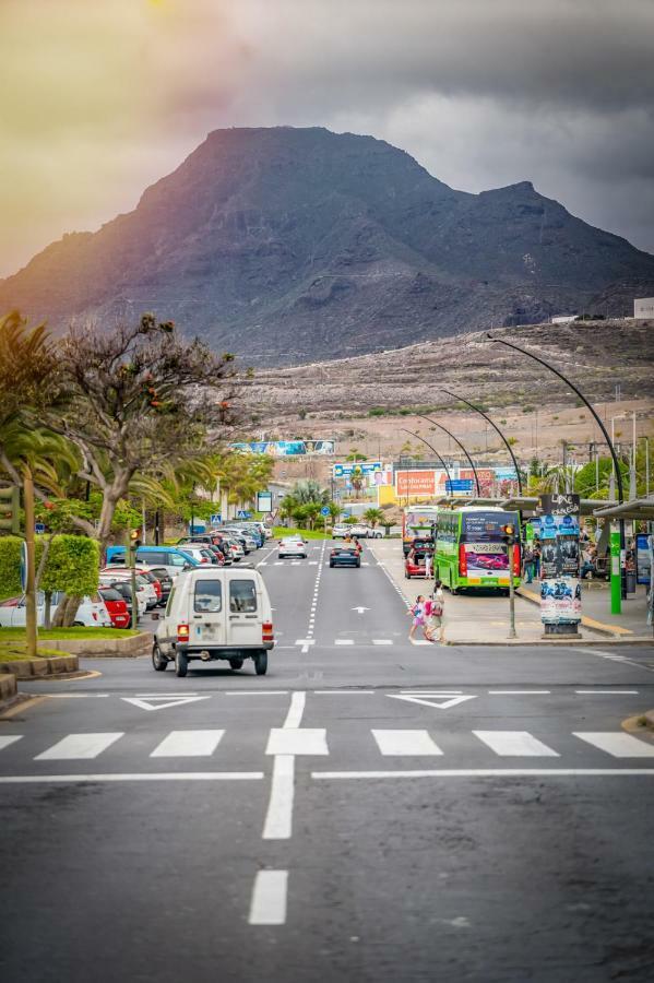 Comodoro Estudio Vista Mar Explotaciones Ravel Arona  Exterior foto